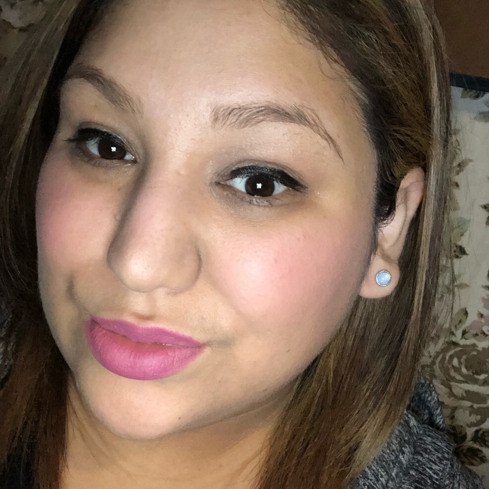 Meet your Posher, Dulce